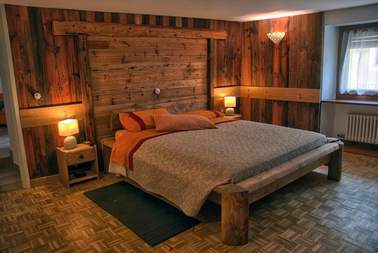 Appartement Profumo Di Legno à Aoste Extérieur photo