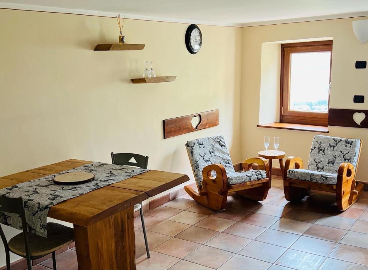Appartement Profumo Di Legno à Aoste Extérieur photo