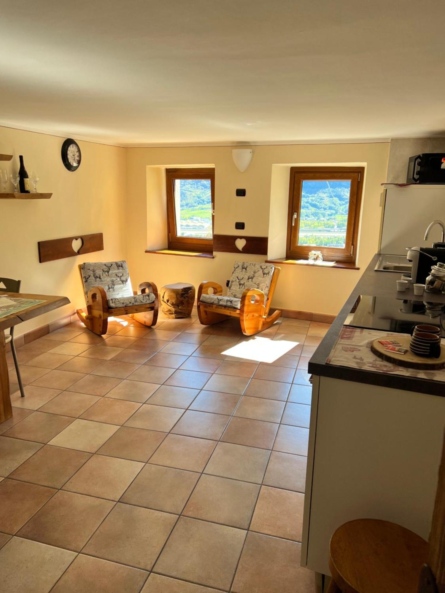 Appartement Profumo Di Legno à Aoste Extérieur photo