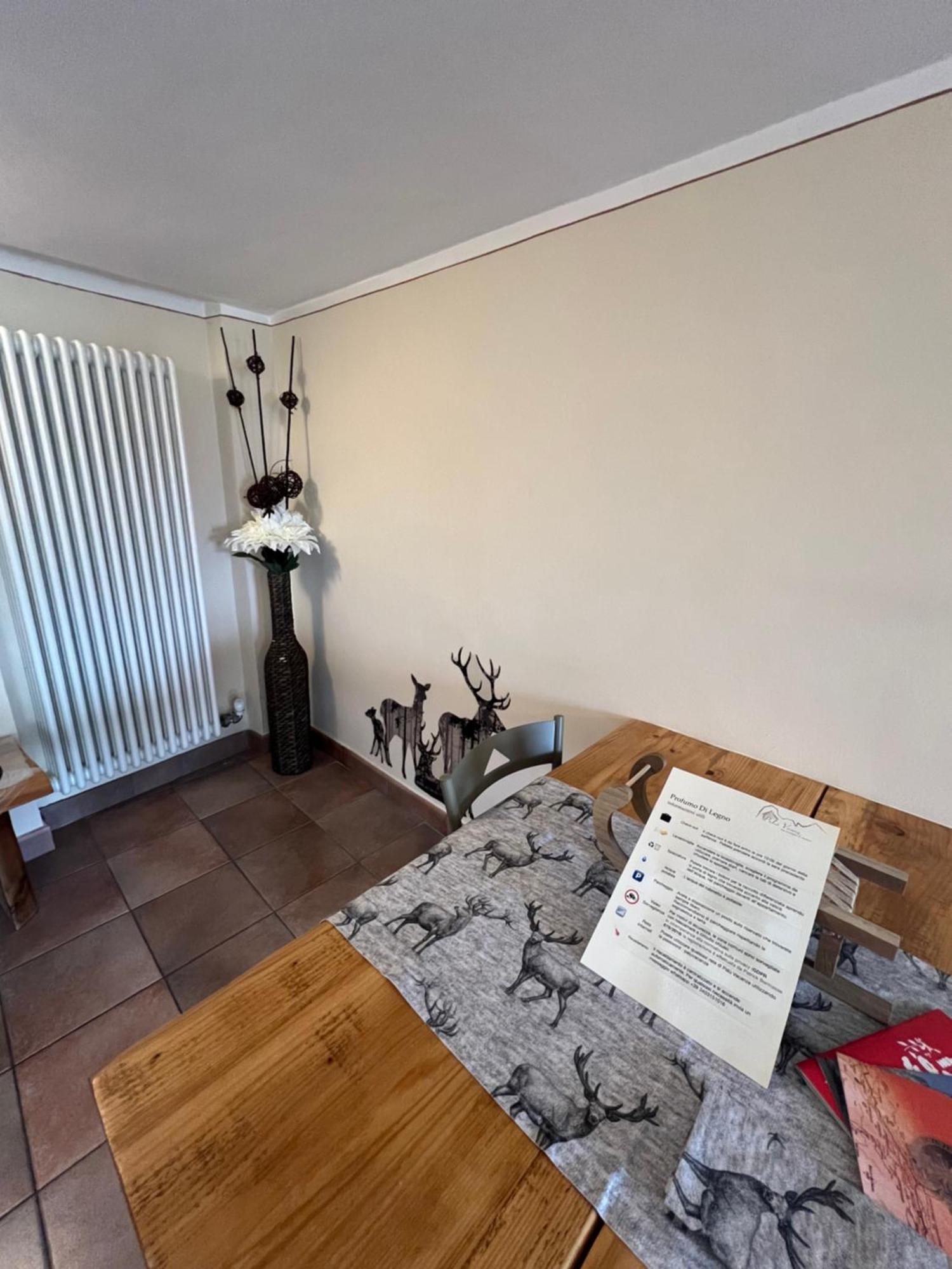 Appartement Profumo Di Legno à Aoste Extérieur photo