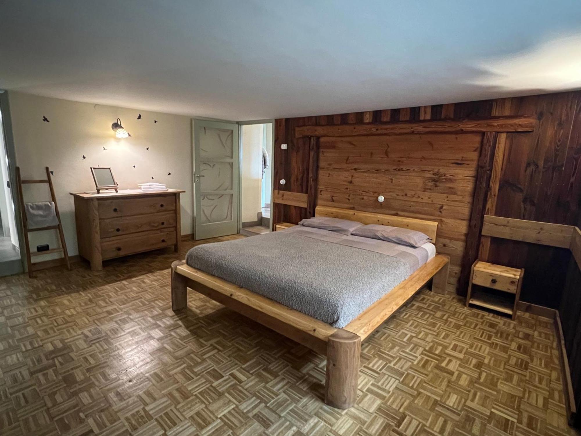 Appartement Profumo Di Legno à Aoste Extérieur photo
